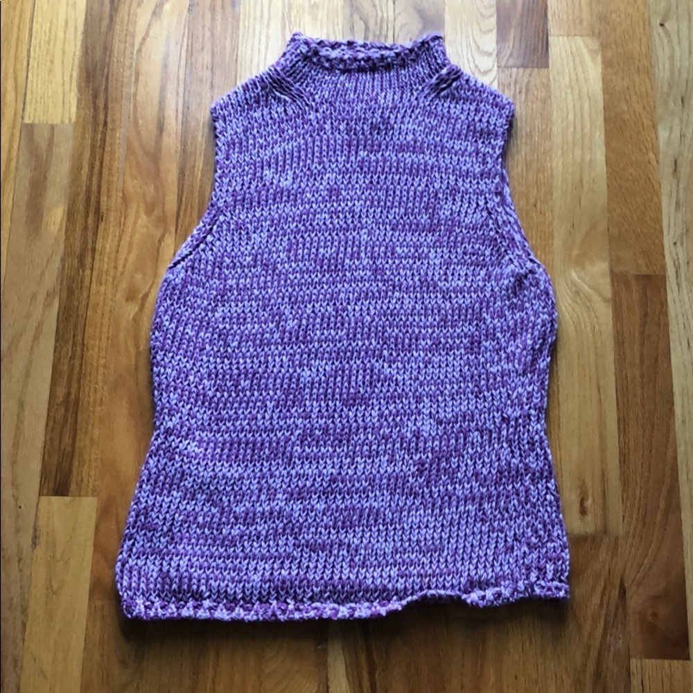 Loft bottle neck sleeveless sweater top